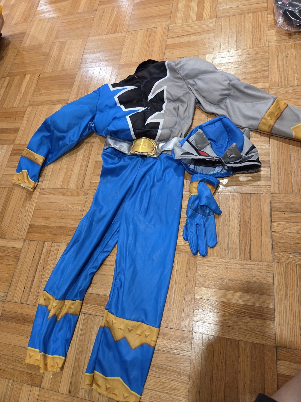 Hasbro Power Rangers Dino Fury Blue & Gray Boys Size M (8-10) Costume